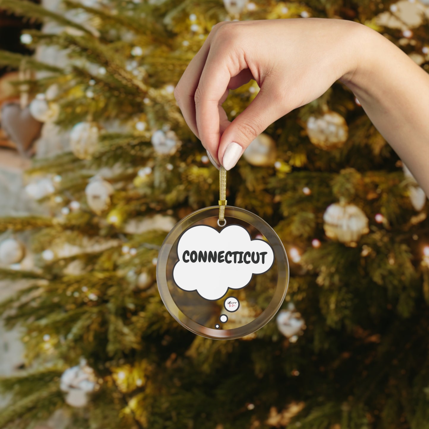 CONNECTICUT GLASS ORNAMENT IN THOUGHT BUBBLE FOR FAVORITE STATE DECORATION FOR CHRISTMAS DECOR FOR HOLIDAY DECORATION