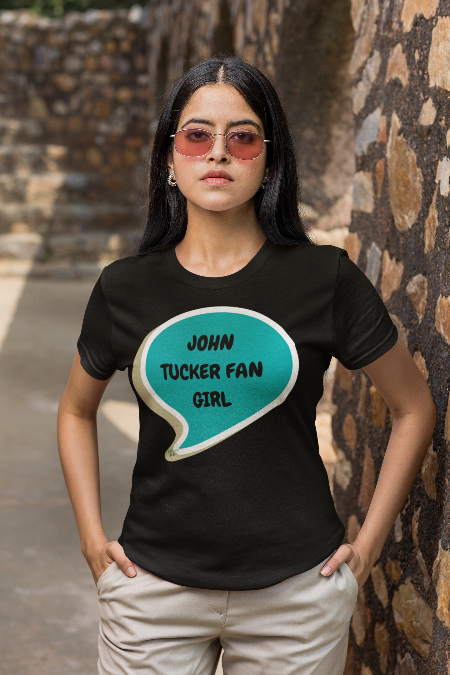 JOHN TUCKER FAN GIRL T-SHIRT HOCKEY PLAYER UNIQUE GRAPHIC UNISEX SPEECH BUBBLE SHIRT STREETWEAR FASHION OFF CAMPUS TEES OFF CAMPUS SERIES HOCKEY TEAM TEES BIRTHDAY GIFTS FOR WOMEN GIFT FOR MEN