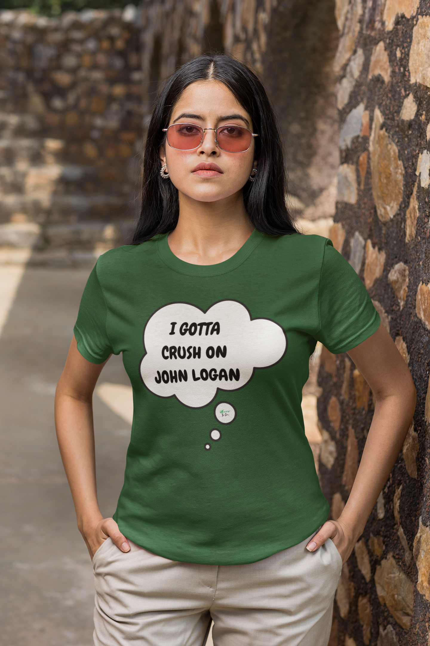 I GOTTA CRUSH ON JOHN LOGAN T-SHIRT HOCKEY PLAYER UNIQUE GRAPHIC UNISEX THOUGHT BUBBLE SHIRT STREETWEAR FASHION OFF CAMPUS TEES OFF CAMPUS SERIES HOCKEY TEAM TEES BIRTHDAY GIFTS FOR WOMEN GIFT FOR MEN