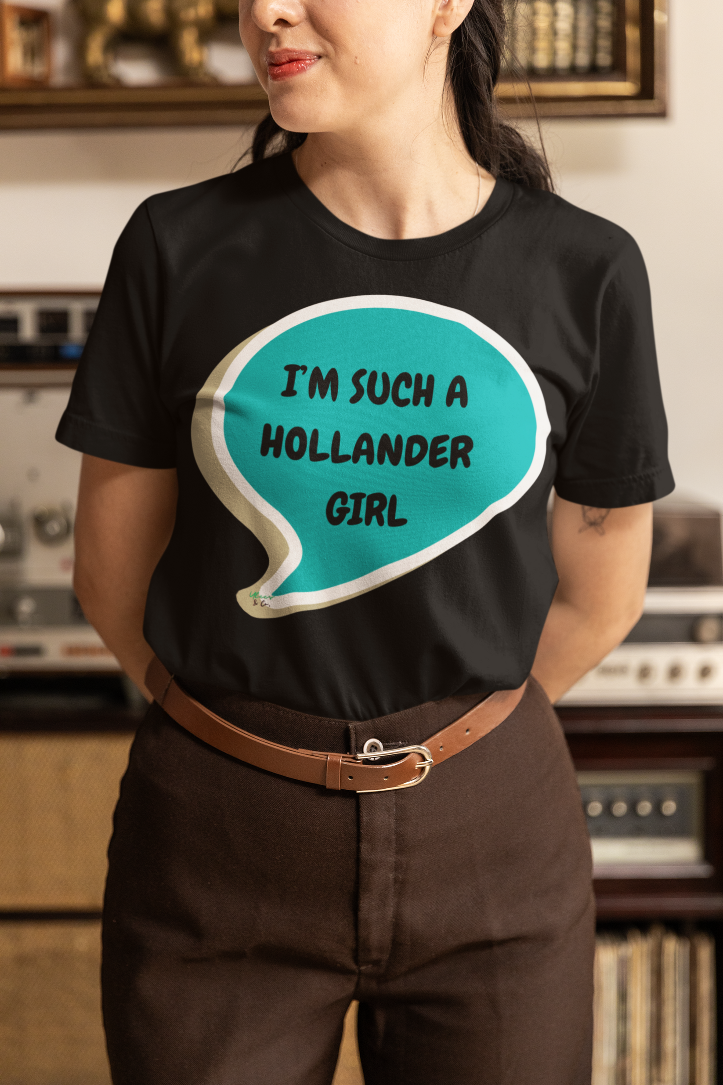 I'M SUCH A HOLLANDER GIRL T-SHIRT IN SPEECH BUBBLE GRAPHIC UNISEX T-SHIRT HEATED RIVALRY GIFT SHIRTS ILYA ROZANOV TEE FOR WOMEN FOR MEN HOCKEY PLAYER SHIRTS FOR GIFTS JERSEY NUMBER T-SHIRT