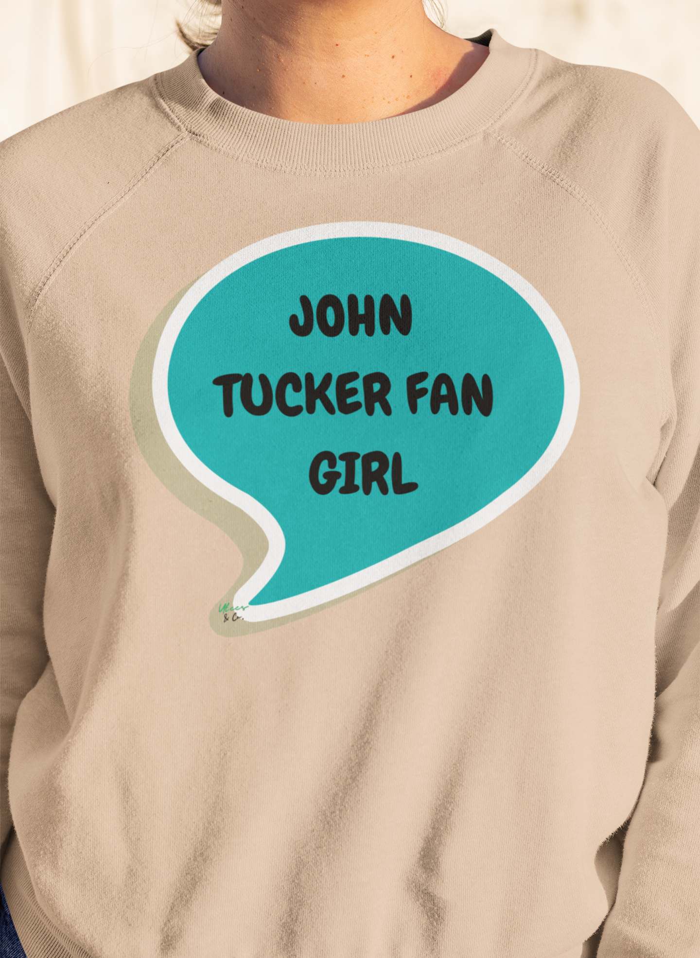JOHN TUCKER FAN GIRL SWEATSHIRT HOCKEY PLAYER UNIQUE GRAPHIC UNISEX PULLOVER SWEATSHIRT SPEECH BUBBLE SWEATER OFF CAMPUS TEES TUCK FAN OFF CAMPUS SERIES HOCKEY TEAMT SWEATSHIRT JOHN TUCKER CHARACTER SWEATERS BIRTHDAY GIFTS FOR WOMEN GIFT FOR MEN