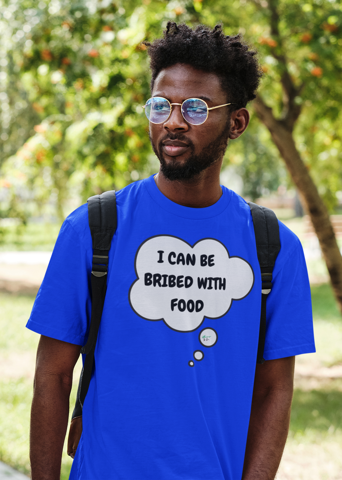 I CAN BE BRIBED WITH FOOD T-SHIRT IN THOUGHT BUBBLE UNISEX TSHIRT FUNNY SAYINGS T SHIRT SARCASTIC SAYINGS T-SHIRT SARCASM TEES
