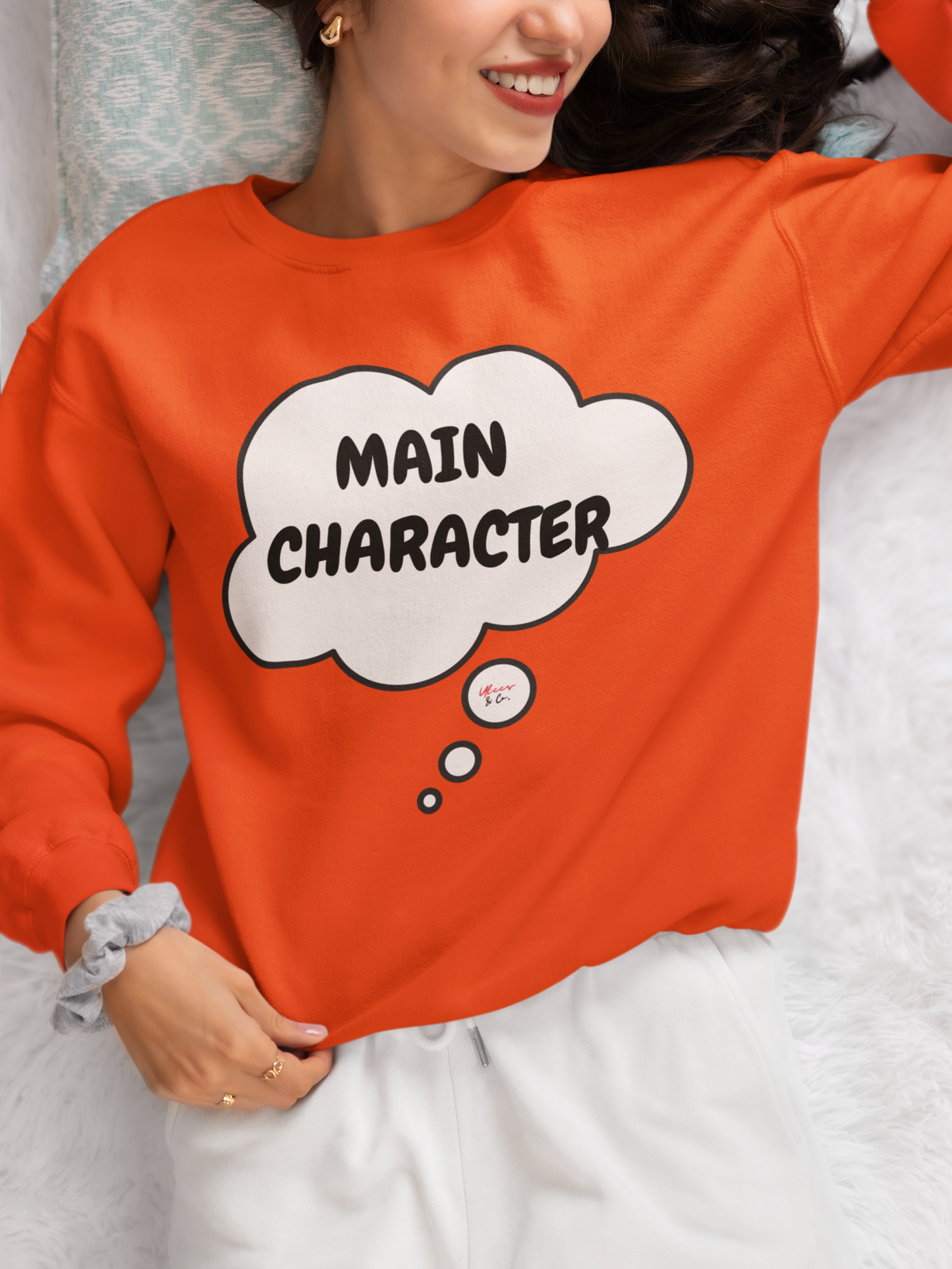 MAIN CHARACTER SWEATSHIRT IN THOUGHT BUBBLE UNISEX CREWNECK SWEATSHIRT MOTIVATIONAL SWEATSHIRT FOR WOMEN GIFT FOR MEN PULLOVER SWEATER FUNNY SAYINGS SARCASTIC SAYINGS SWEATSHIRTS