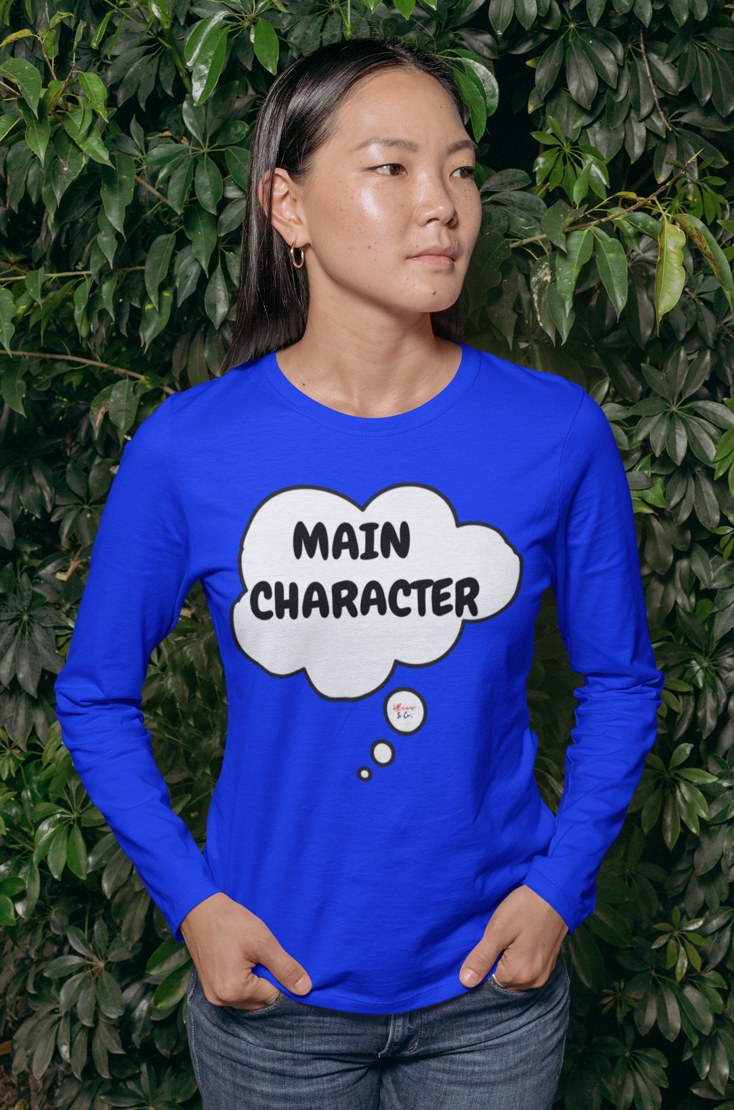 MAIN CHARACTER IN THOUGHT BUBBLE UNISEX LONG SLEEVE FUNNY SAYINGS LONG SLEEVE SARCASM SAYINGS LONG SLEEVE TEE