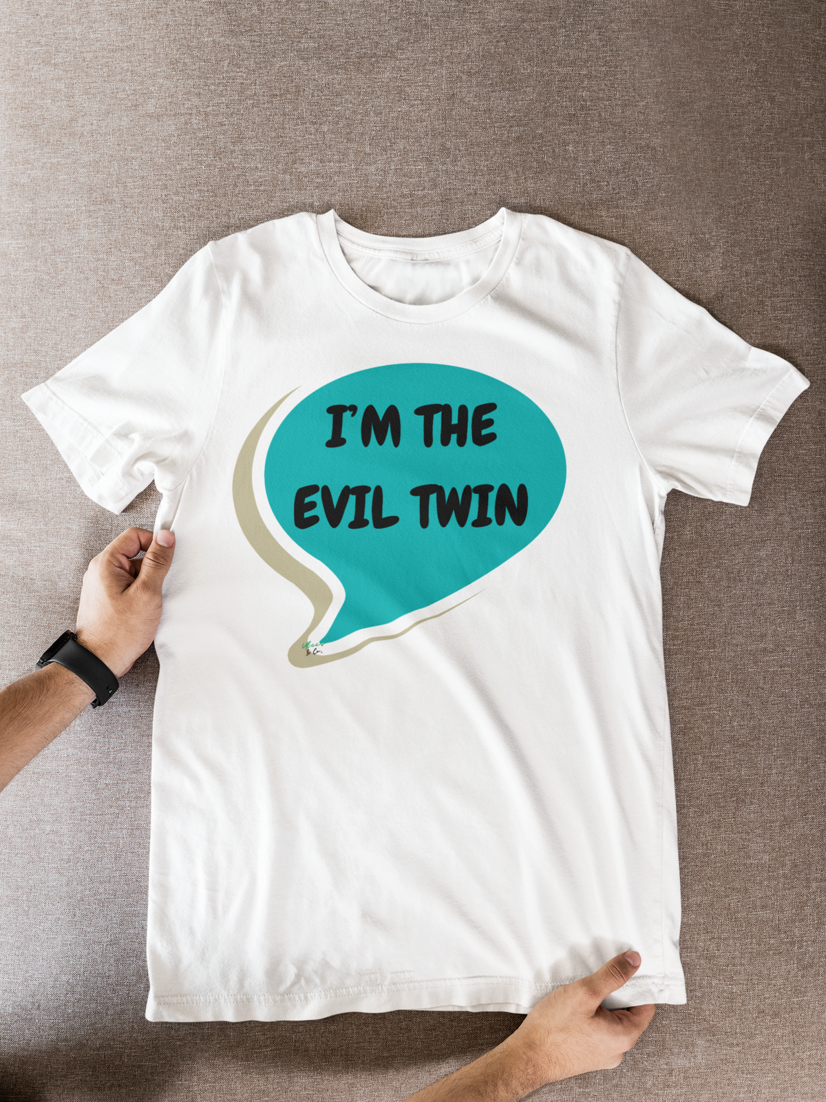 I'M THE EVIL TWIN T-SHIRT UNIQUE GRAPHIC UNISEX SPEECH BUBBLE DESIGN SHIRT STREETWEAR FASHION FUNNY SAYINGS TEES SARCASTIC SAYINGS T-SHIRT HILARIOUS SHIRTS SARCASM TEES BIRTHDAY GIFTS FOR WOMEN GIFT FOR MEN CLOTHING BRAND