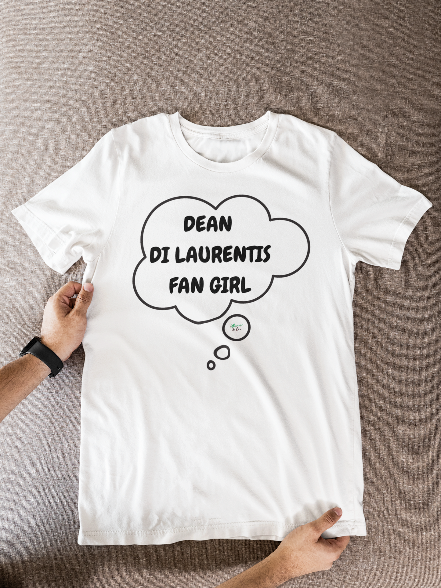 DEAN DI LAURENTIS FAN GIRL T-SHIRT HOCKEY PLAYER UNIQUE GRAPHIC UNISEX SPEECH BUBBLE SHIRT STREETWEAR FASHION OFF CAMPUS TEES OFF CAMPUS SERIES HOCKEY TEAM TEES BIRTHDAY GIFTS FOR WOMEN GIFT FOR MEN