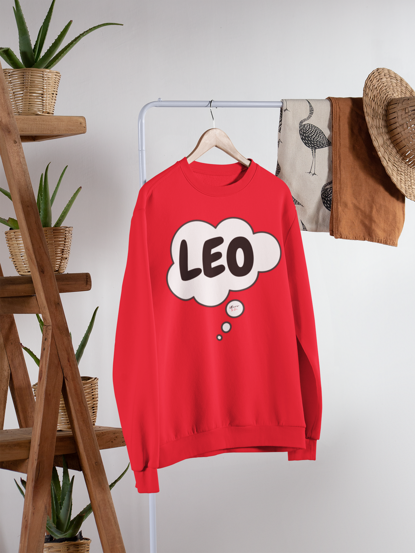 LEO ZODIAC SIGN IN THOUGHT BUBBLE UNISEX CREWNECK PULLOVER SWEATSHIRT LEO ZODIAC SIGN TRENDY SWEATERS BIRTHDAY LEO ZODIAC SIGN GIFTS LEO ZODIAC SYMBOLS SWEATSHIRT LEO ZODIAC SEASON