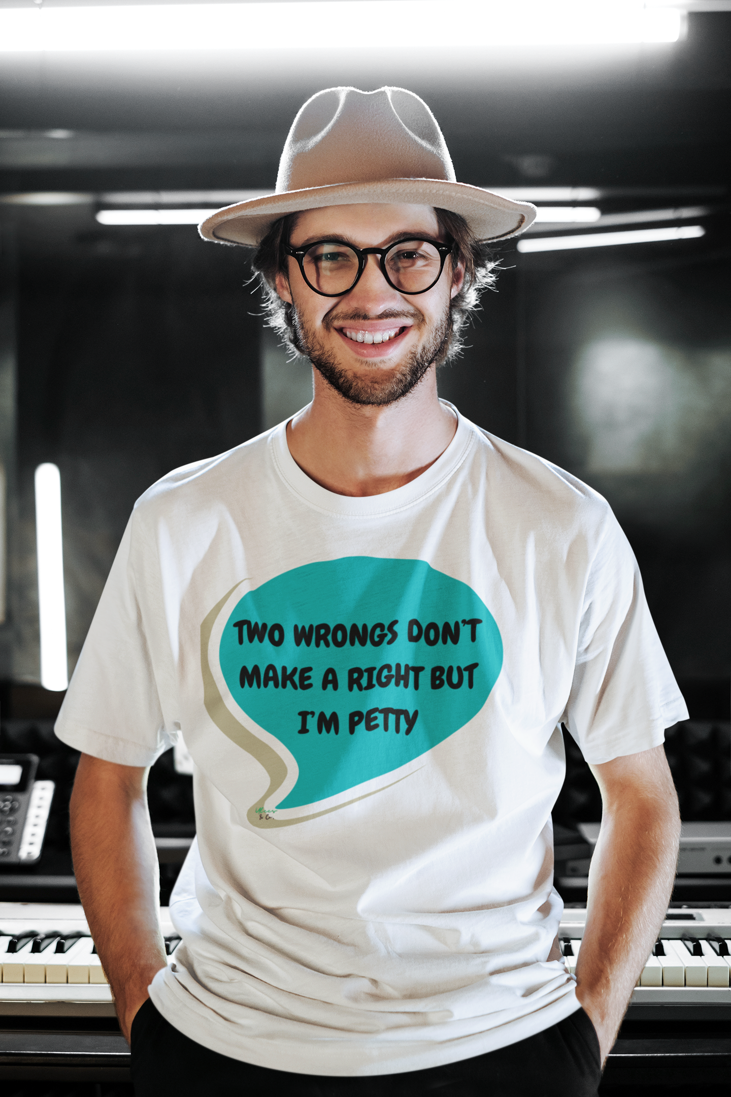 TWO WRONGS DON'T MAKE A RIGHT BUT I'M PETTY T-SHIRT IN SPEECH BUBBLE UNISEX TSHIRT FUNNY SAYINGS T SHIRT SARCASTIC SAYINGS T-SHIRT SARCASM TEES GIFTS FOR WOMEN GIFT FOR MEN