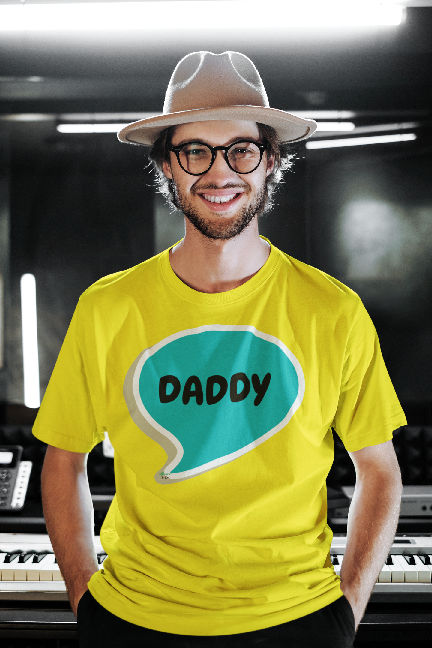 DADDY TSHIRTS GIFT SHIRT FOR DAD'S GIFTS FOR DADDY T-SHIRTS THANK YOU DADDY TSHIRTS FOR FIRST TIME DAD'S SHIRTS GRAPHIC UNISEX T-SHIRT IN SPEECH BUBBLE GIFT NEW DAD GIFTS BIRTHDAY GIFT FOR GRANDPA GIFT FROM KIDS FOR DAD TEES FOR FATHER'S DAY