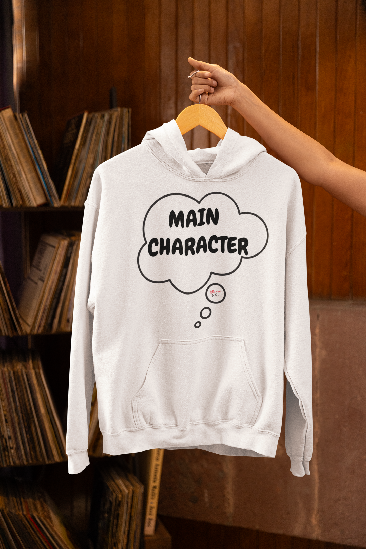 MAIN CHARACTER IN THOUGHT BUBBLE UNISEX PULLOVER HOODIE FOR WOMEN GIFT FOR MEN HOODIES FUNNY SARCASTIC SAYINGS HOODIES