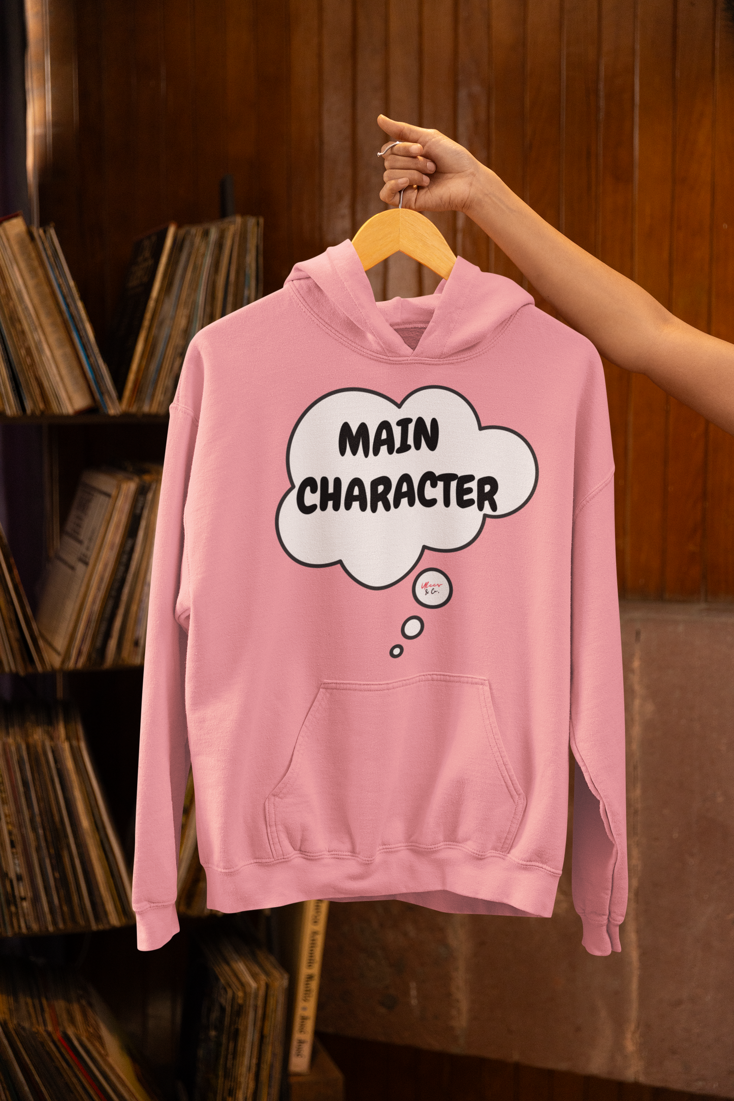 MAIN CHARACTER IN THOUGHT BUBBLE UNISEX PULLOVER HOODIE FOR WOMEN GIFT FOR MEN HOODIES FUNNY SARCASTIC SAYINGS HOODIES