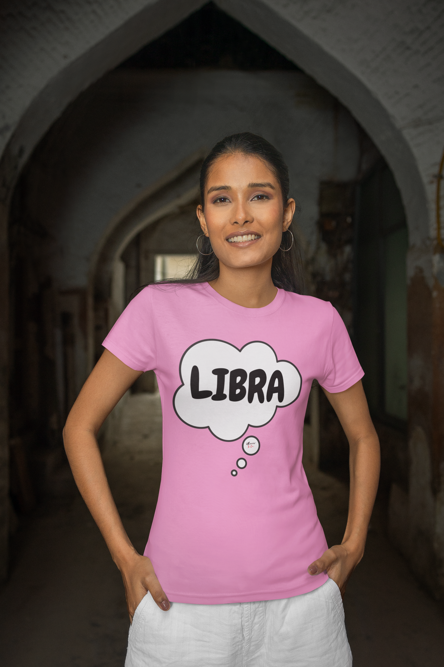 LIBRA ZODIAC SIGN T-SHIRT IN THOUGHT BUBBLE LIBRA HOROSCOPE ASTRONOMY SIGN UNISEX T SHIRT LIBRA BIRTHDAY SIGN LIBRA SEASON TSHIRT GIFT FOR A LIBRA