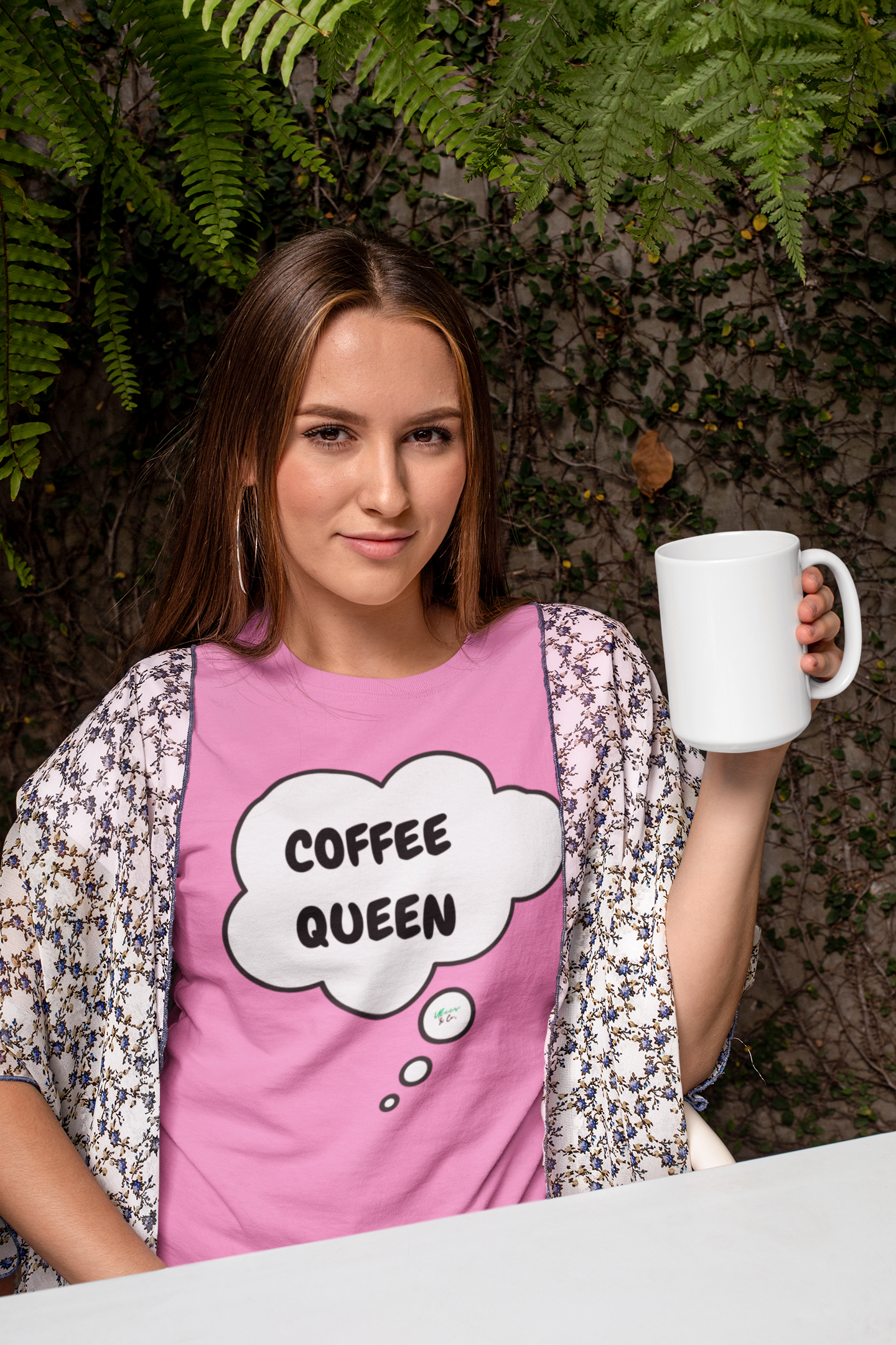COFFEE QUEEN IN THOUGHT BUBBLE GRAPHIC UNISEX T-SHIRT COFFEE LOVER TEES GIFT FOR WOMAN SHIRTS GIFTS CAFFEINE LOVERS TSHIRTS FOR MEN COFFEE DRINKER GIFTS