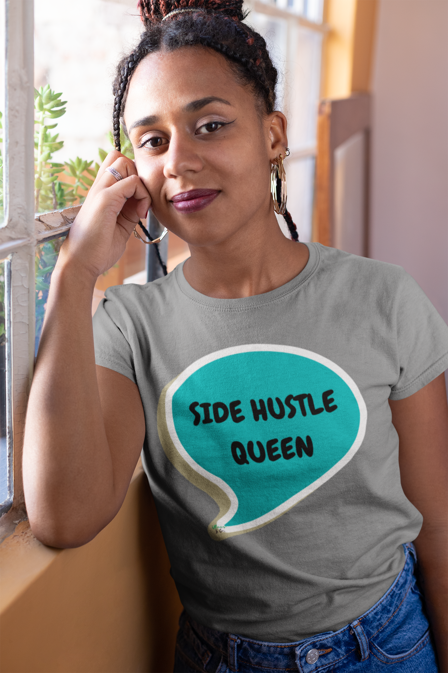 SIDE HUSTLE QUEEN IN SPEECH BUBBLE GRAPHIC UNISEX T-SHIRT ENTREPRENEUR TEES GIFT FOR WOMAN SHIRTS GIFTS SECOND JOBS TSHIRTS SIDE HUSTLE JOBS FOR FOR MEN