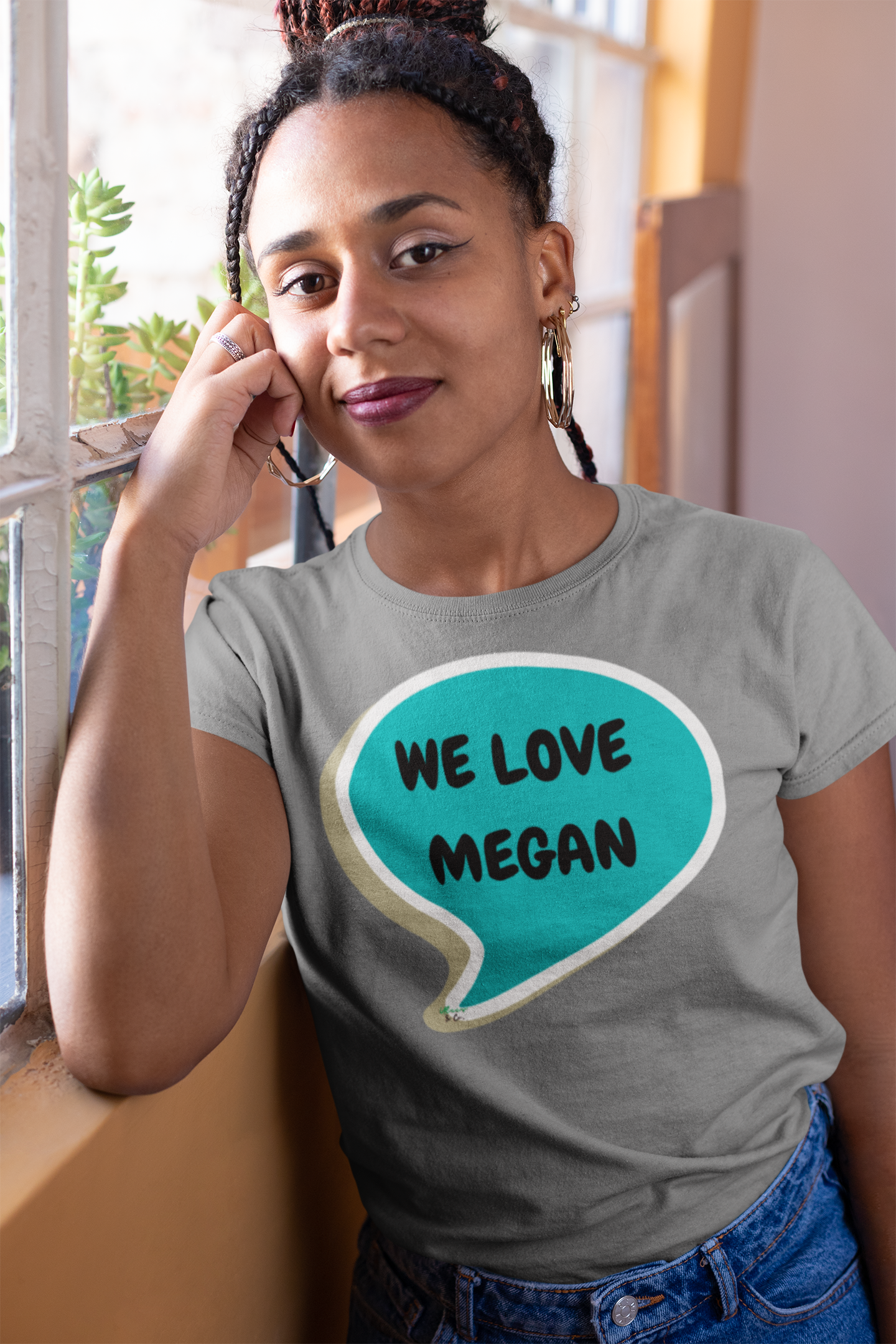 WE LOVE MEGAN GRAPHIC UNISEX TSHIRT FUNNY SAYINGS IN SPEECH BUBBLE T SHIRT CUSTOM SHIRTS SARCASTIC SAYINGS T-SHIRT MEGAN THEE STALLION KLAY THOMPSON HILARIOUS SHIRTS SARCASM TEES GIFTS FOR WOMEN GIFT FOR MEN BREAKUP TEES