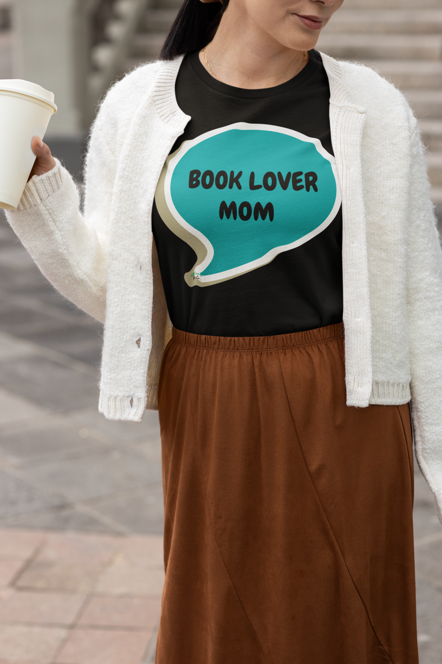 BOOK LOVER MOM TSHIRT FOR MOM GRAPHIC UNISEX T-SHIRT BIRTHDAY GIFT FOR MOM TEES SPEECH BUBBLE TEE UNIQUE GIFTS FOR MOM BOOK READER TSHIRTS FOR BOOK CLUB GIFTS FOR MOTHER'S DAY