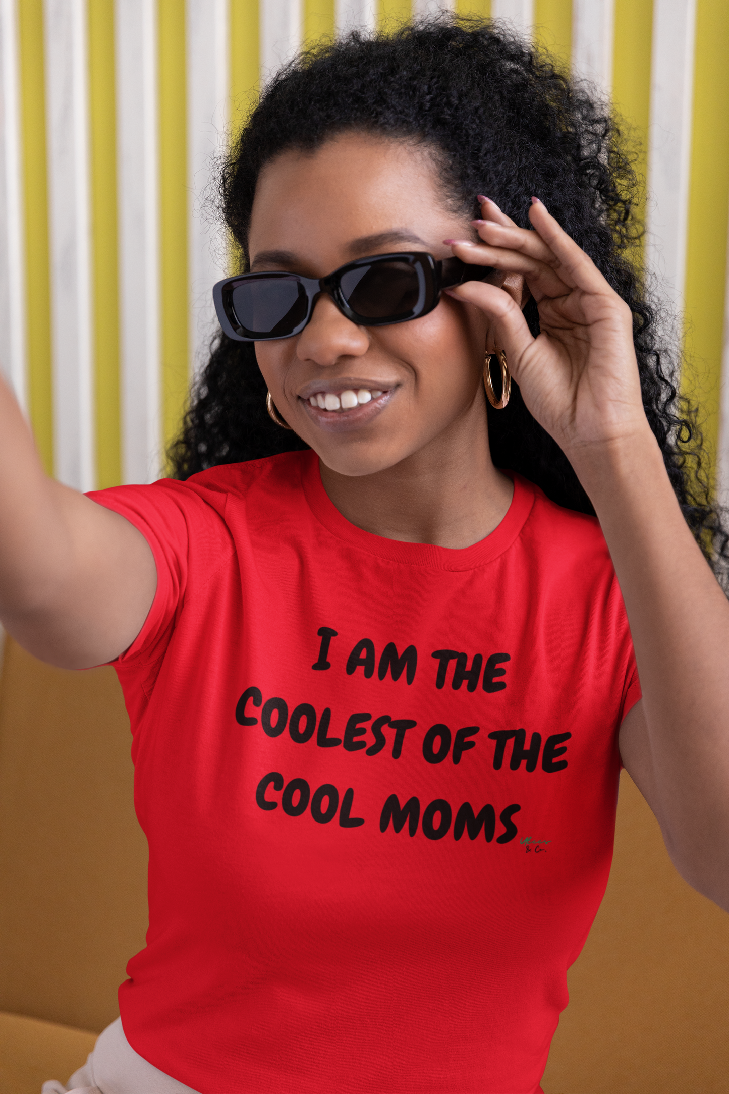 I AM THE COOLEST OF THE COOL MOMS T-SHIRT GRAPHIC UNISEX TSHIRT FUNNY SAYINGS T SHIRT SARCASTIC SAYINGS T-SHIRT SARCASM TEES GIFTS FOR WOMEN GIFT FOR MEN