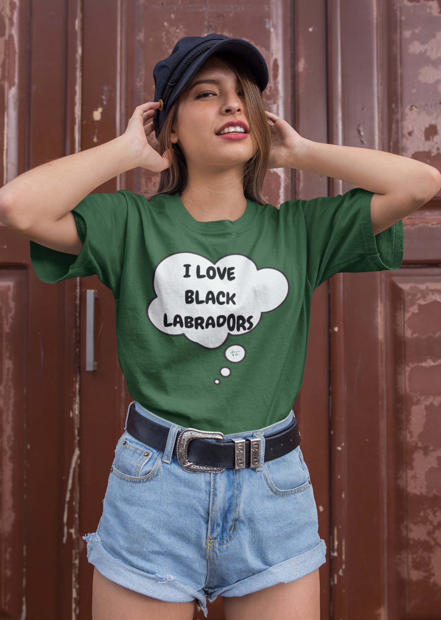 I LOVE BLACK LABRADORS T-SHIRT UNIQUE GRAPHIC UNISEX SPEECH BUBBLE DESIGN SHIRT STREETWEAR FASHION PET GIFTS DOG MOM TEE SHIRTS FOR WOMEN DOG DAD GIFT FOR MEN CLOTHING BRAND PET PARENTS