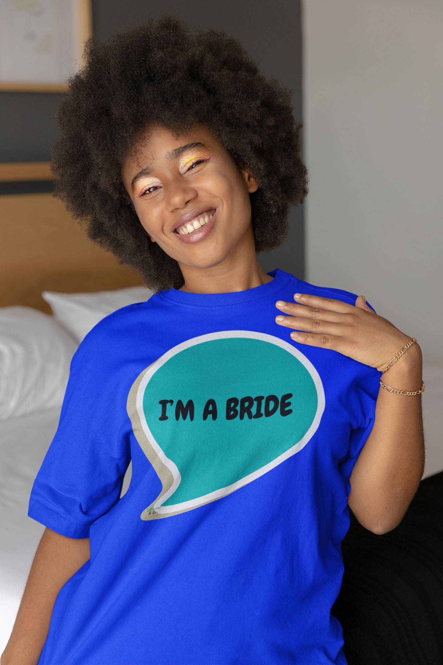 I'M A BRIDE T-SHIRT IN SPEECH BUBBLE UNISEX TSHIRT GIFT FOR BRIDE GIFT FOR BACHLORETTE PARTY GIFT FOR A GIRLFRIEND OR FIANCÉE GIFT FOR BRIDAL PARTY FUTURE BRIDE T SHIRT