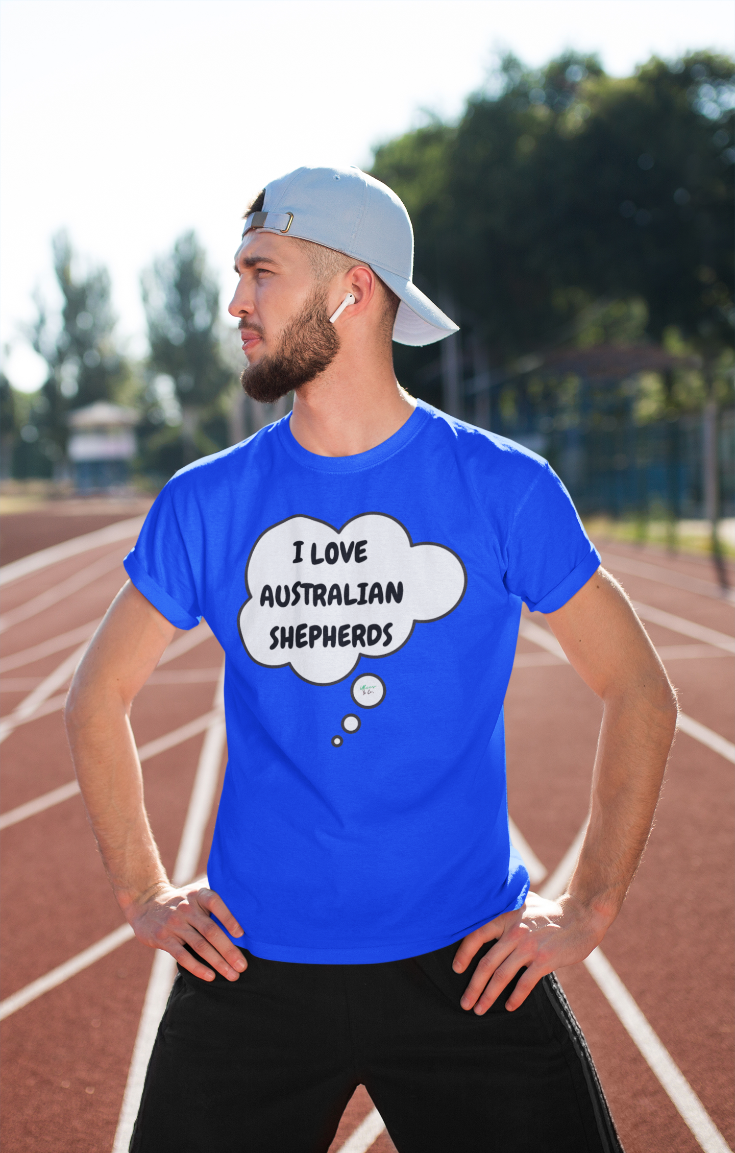 I LOVE AUSTRALIAN SHEPHERDS T-SHIRT UNIQUE GRAPHIC UNISEX THOUGHT BUBBLE DESIGN SHIRT STREETWEAR FASHION PET GIFTS DOG MOM TEE SHIRTS FOR WOMEN DOG DAD GIFT FOR MEN CLOTHING BRAND PET PARENTS