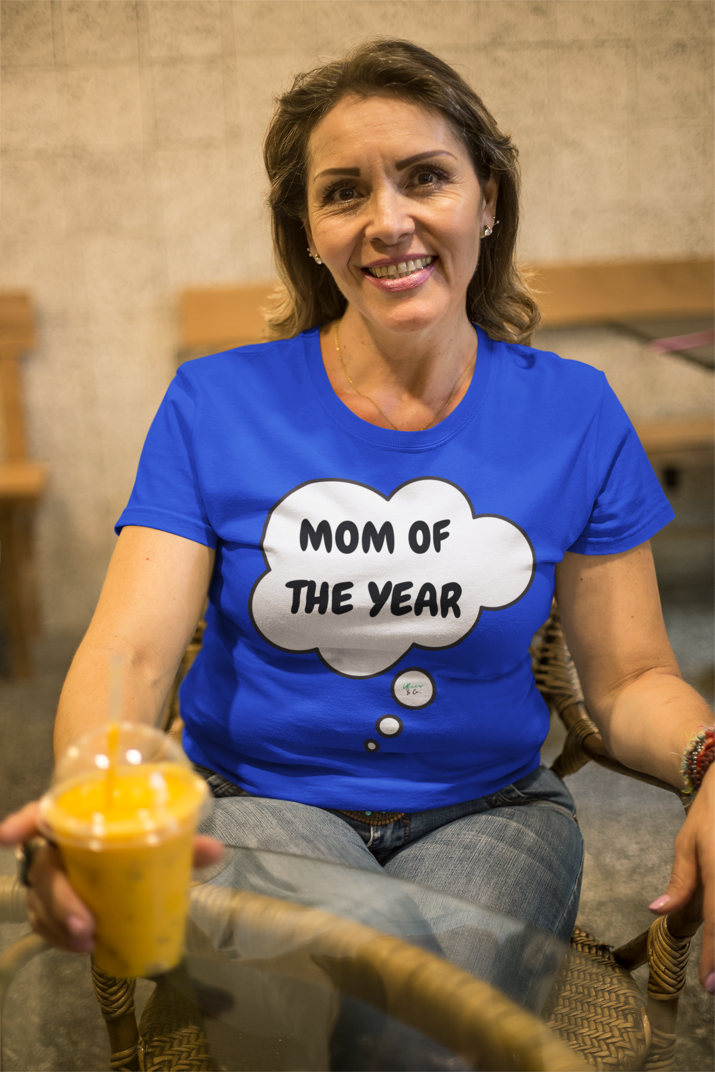 MOM OF THE YEAR T-SHIRT IN THOUGHT BUBBLE GRAPHIC UNISEX T-SHIRT MOTHER'S DAY GIFT FOR MOM SHIRTS FOR MOTHER'S TEES FOR NEW MOM'S GIFTS FOR WOMEN CELEBRATE MOM HOLIDAY FOR MOTHER'S