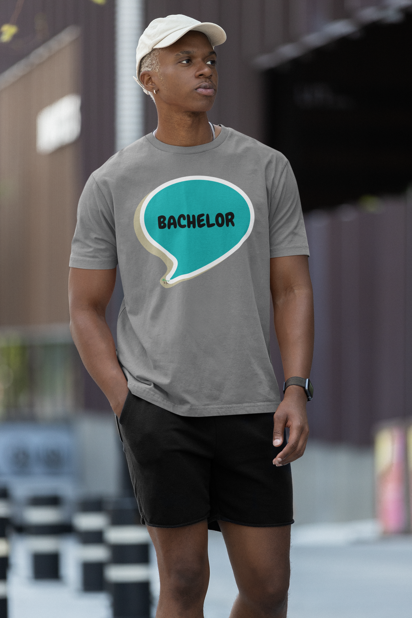 BACHELOR IN SPEECH BUBBLE GRAPHIC UNISEX T-SHIRT BRIDAL SHOWER GIFT TEES GROOM TO BE TEES FOR WOMAN SHIRTS GIFTS WEDDING GIFTS SHIRTS FOR GROOMS FOR WOMEN