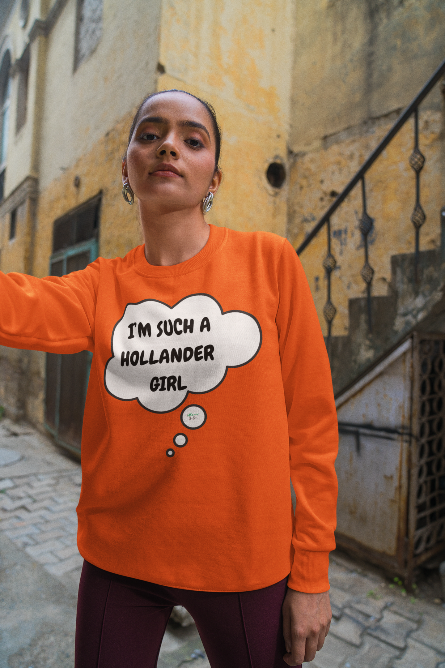 I'M SUCH A HOLLANDER GIRL SWEATSHIRT IN THOUGHT BUBBLE GRAPHIC UNISEX CREWNECK PULLOVER SWEATSHIRT HEATED RIVALRY SWEATER SHANE HOLLANDER SWEATSHIRTS FOR WOMEN SWEATSHIRTS FOR MEN HOCKEY PLAYERS GIFT IDEAS JERSEY NUMBER T-SHIRT FAN MERCH HOCKEY ROMANCE