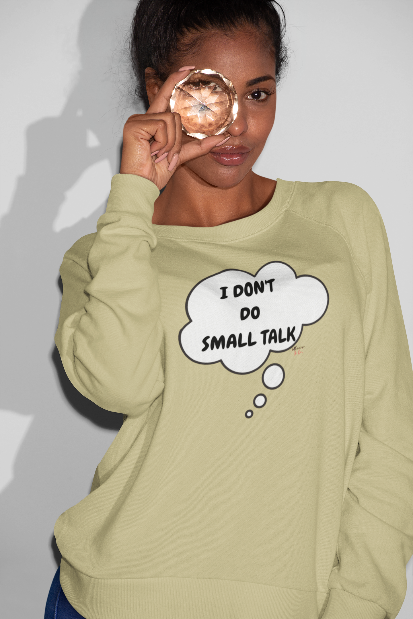 I DON'T DO SMALL TALK THOUGHT BUBBLE SWEATSHIRT SARCASTIC SWEATERS FOR HER FUNNY SAYINGS FOR GIFT FOR HIM UNISEX PULLOVER CREWNECK SWEATSHIRTS TRENDY FUN