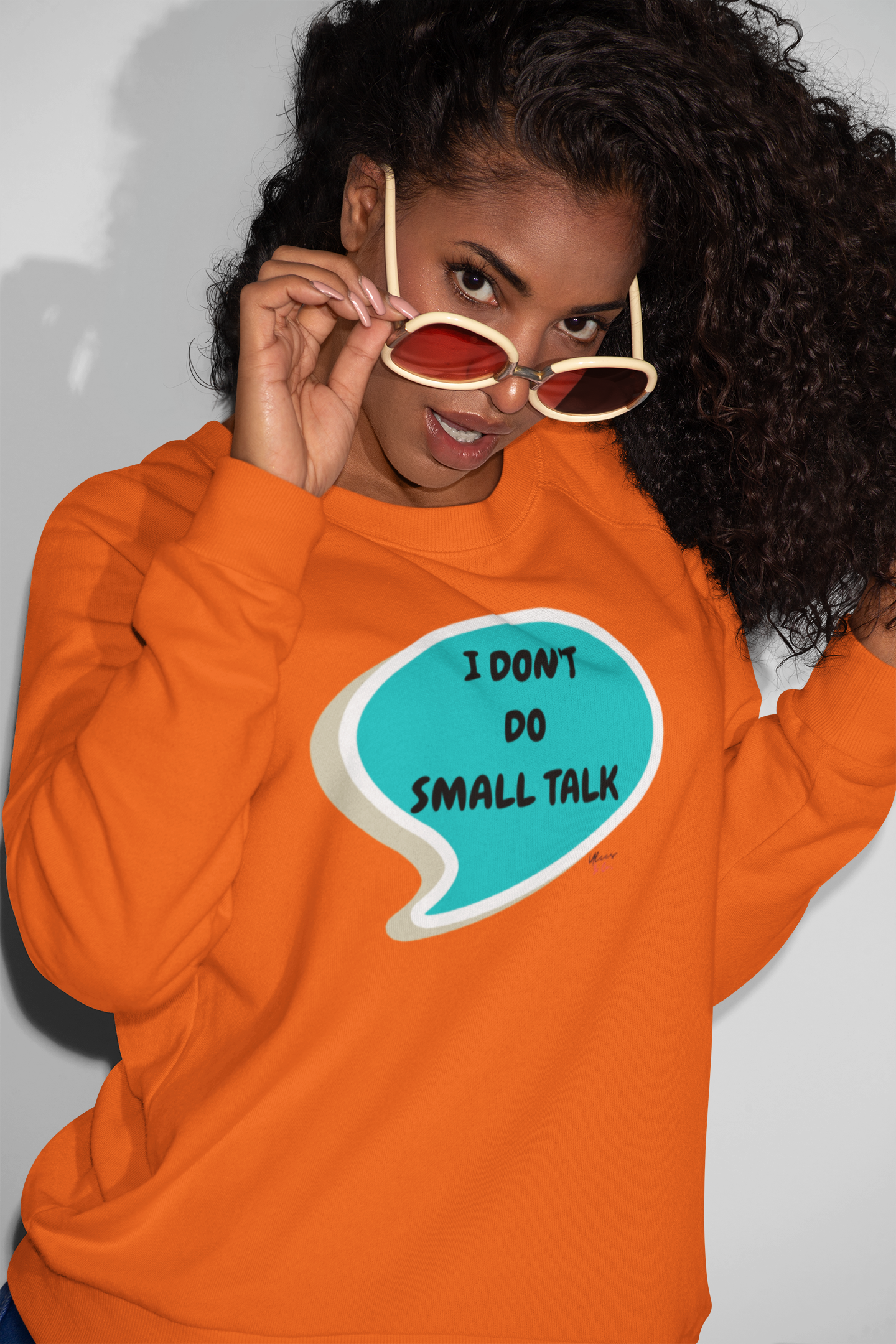 I DON'T DO SMALL TALK PULLOVER SWEATSHIRT SPEECH BUBBLE FOR WOMEN ADULT HUMOR FOR MEN GIFTS SARCASTIC SAYINGS FUNNY UNISEX CREWNECK SWEAT SHIRTS