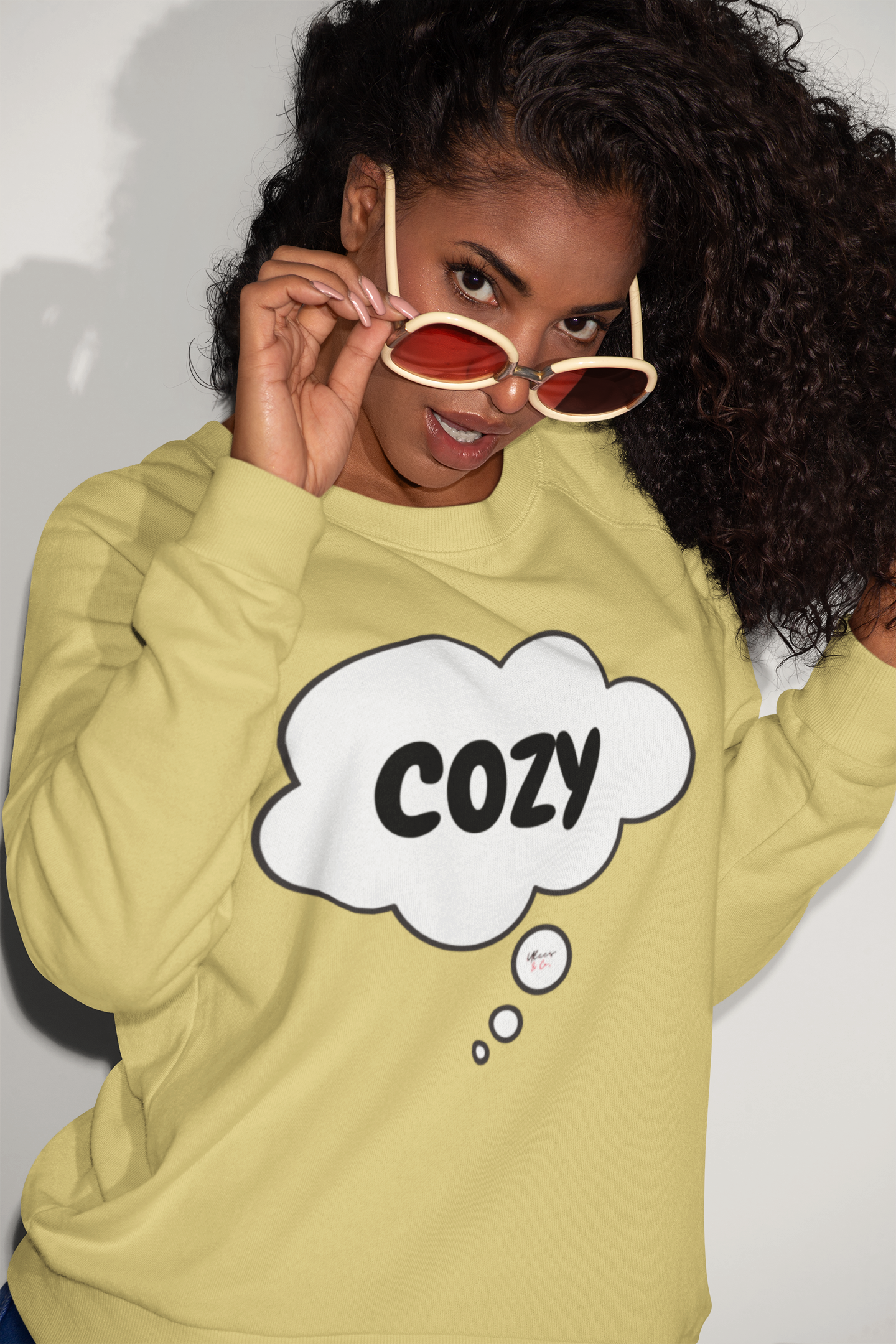 COZY AUTUMN SWEATSHIRTS IN THOUGHT BUBBLE FOR FALL SEASON UNISEX PULLOVER CREWNECK SWEATSHIRT GIFT FOR WOMEN SWEATER FALL SEASON FOR MEN AUTUMN VIBES SWEATSHIRTS AS GIFTS