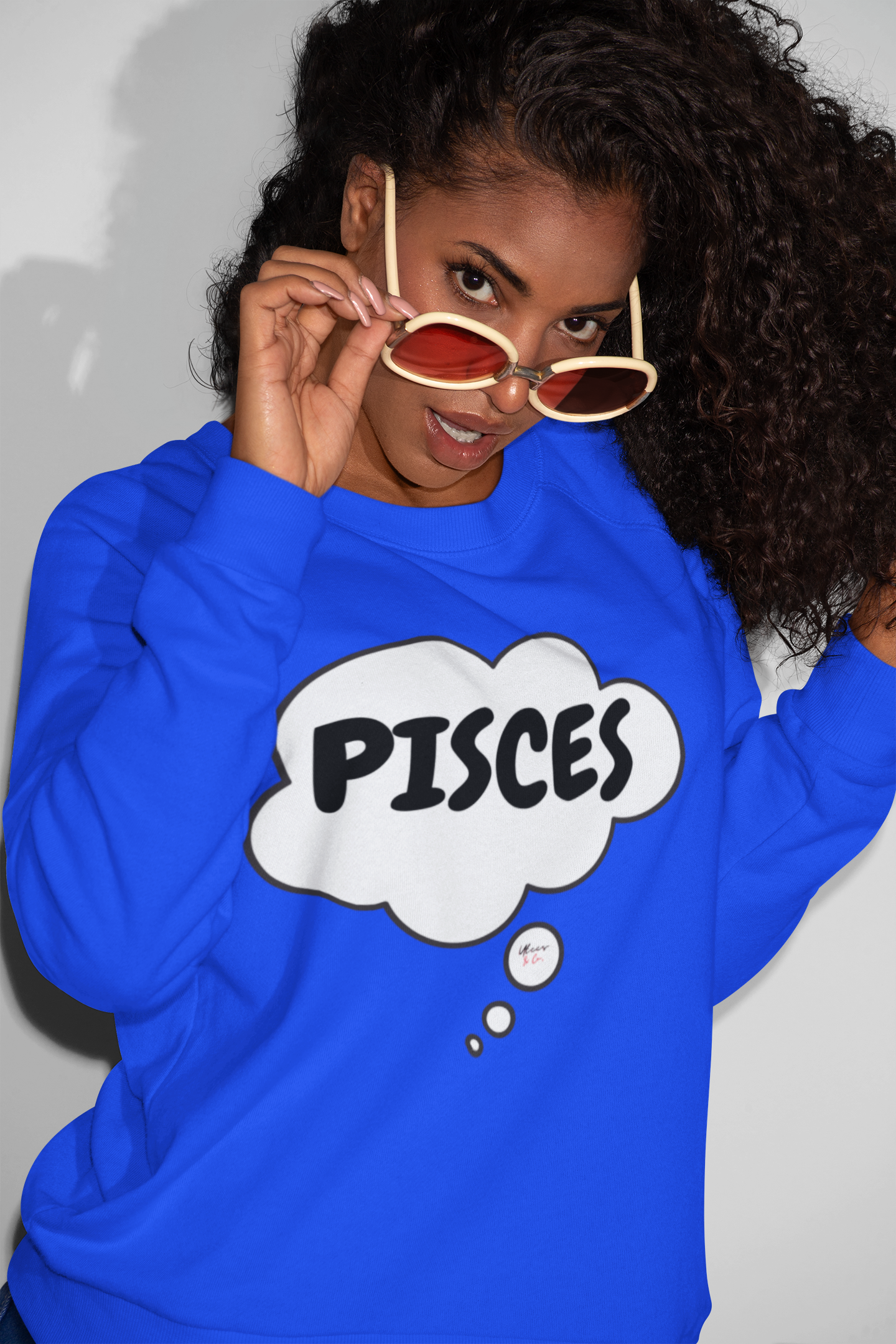 PISCES ZODIAC SIGN IN THOUGHT BUBBLE UNISEX CREWNECK PULLOVER SWEATSHIRT PISCES ZODIAC SIGN TRENDY SWEATERS BIRTHDAY GIFTS PISCES ZODIAC SYMBOLS SWEATSHIRT PISCES ZODIAC SEASON