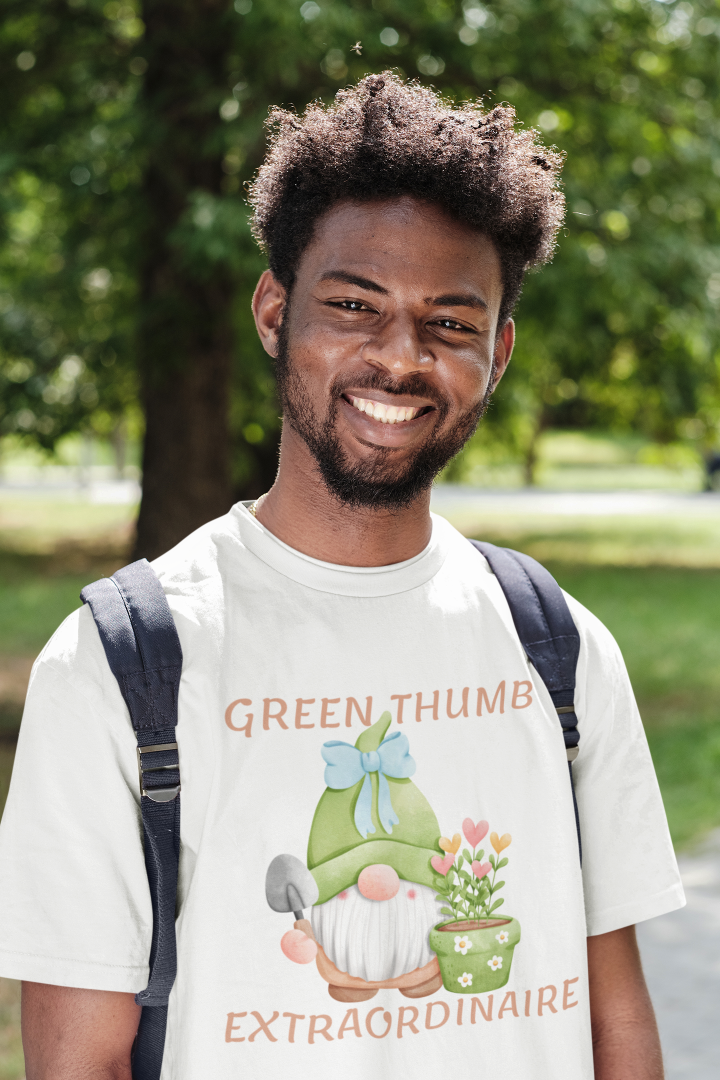 GREEN THUMB EXTRAORDINAIRE T-SHIRT GARDENING LOVER TSHIRT GARDEN LOVER T SHIRT GNOMES T-SHIRT