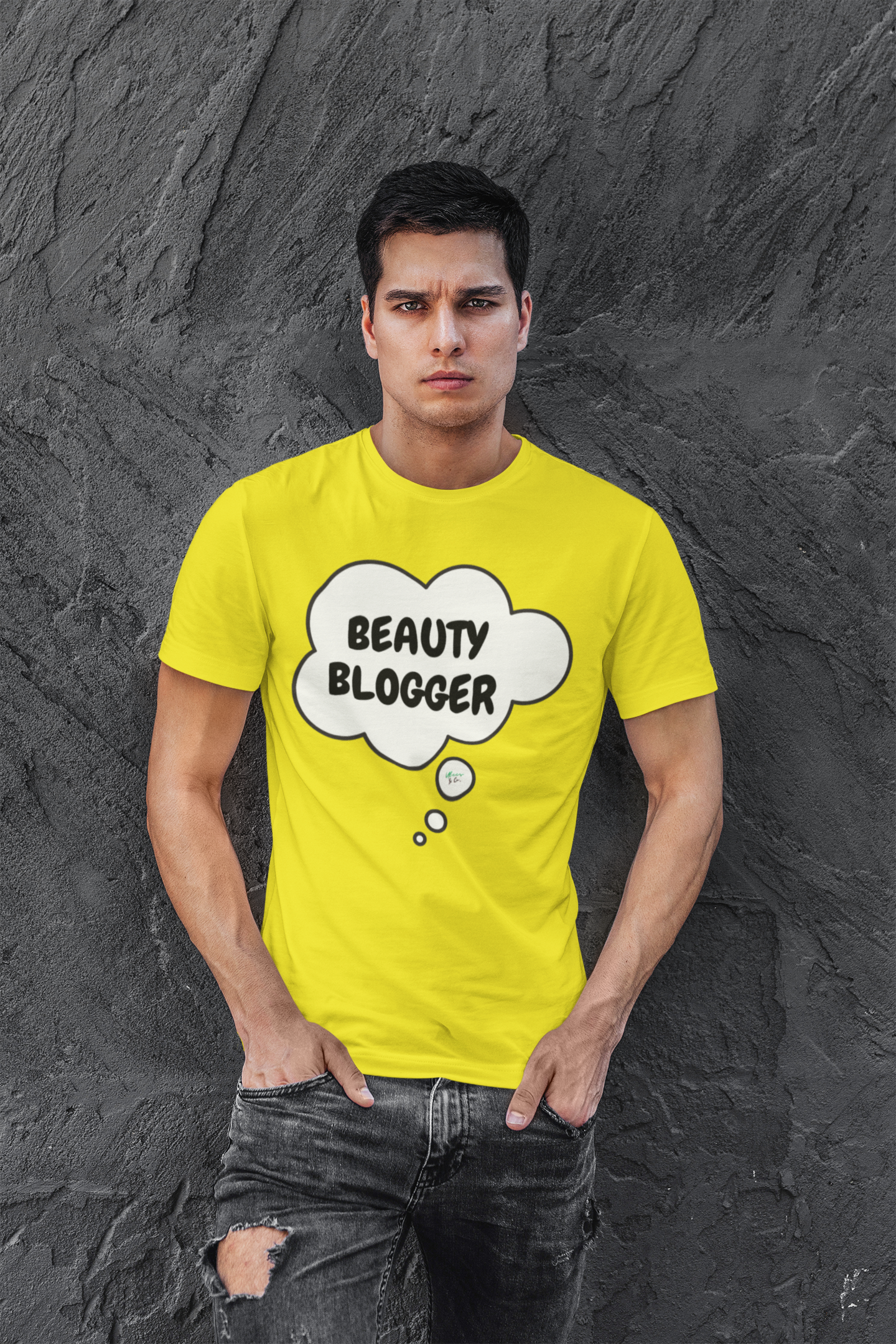 BEAUTY BLOGGER IN THOUGHT BUBBLE GRAPHIC UNISEX T-SHIRT SARCASTIC SHIRTS SARCASM TEES FUNNY TEES FOR WOMAN SHIRTS GIFTS HILARIOUS SHIRTS FOR MEN AND WOMEN