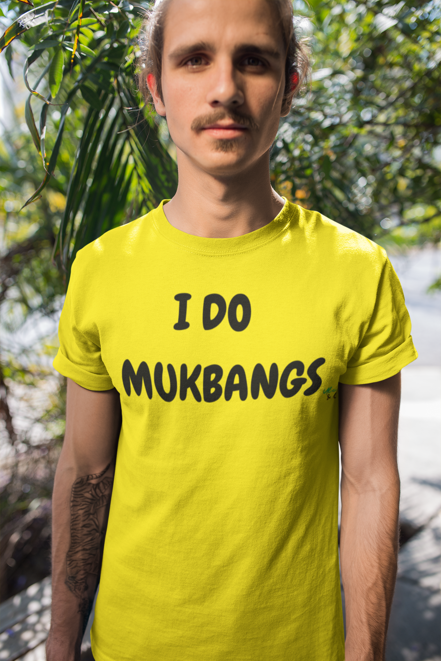 I DO MUCKBANGS T-SHIRT GRAPHIC UNISEX T-SHIRT UNIQUE GIFT SOCIAL MEDIA VIRAL TRENDS CUSTOM GIFT CUSTOM TSHIRT BIRTHDAY GIFT IN TEXT ONLY DESIGN TRENDING MEME SHIRT FOR WOMEN SHIRT FOR MEN