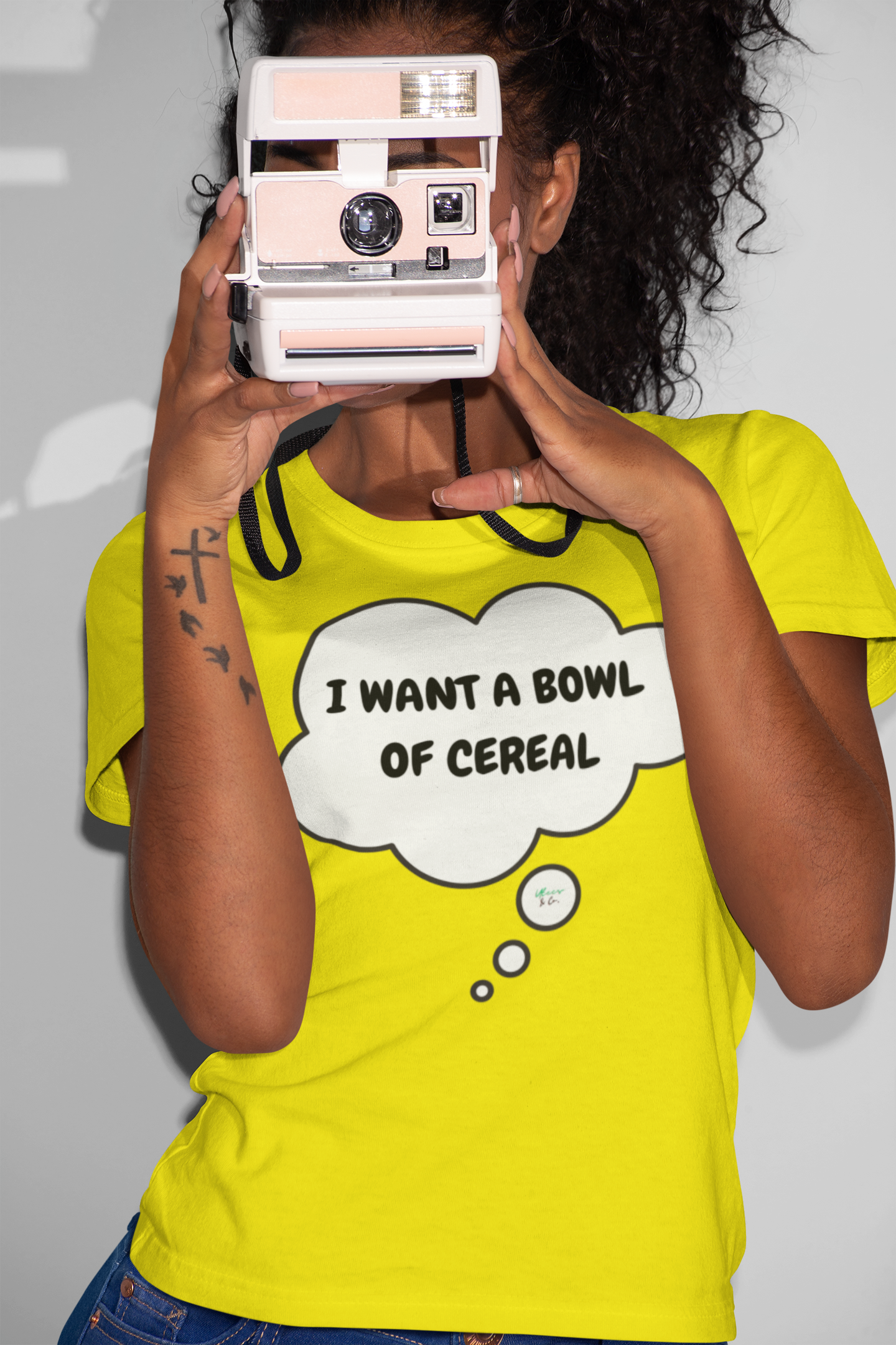 I WANT A BOWL OF CEREAL IN THOUGHT BUBBLE GRAPHIC UNISEX T-SHIRT SARCASTIC SHIRTS SARCASM TEES FUNNY TEES FOR WOMAN SHIRTS GIFTS HILARIOUS SHIRTS FOR MEN AND WOMEN