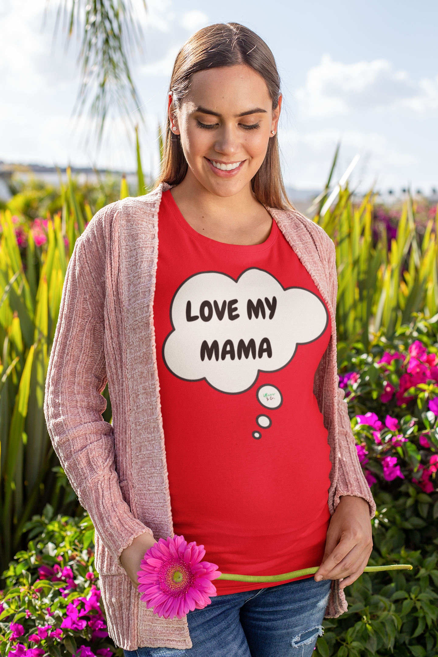 LOVE MY MAMA T-SHIRT IN THOUGHT BUBBLE GRAPHIC UNISEX T-SHIRT MOTHER'S DAY GIFT FOR MOM SHIRTS FOR MOTHER'S TEES FOR NEW MOM'S GIFTS FOR WOMEN CELEBRATE MOM HOLIDAY FOR MOTHER'S