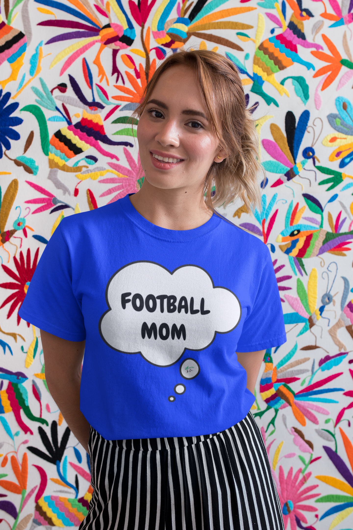 FOOTBALL MOM IN THOUGHT BUBBLE GRAPHIC UNISEX T-SHIRT MOTHER'S DAY TEES GIFT FOR WOMAN MOMS SHIRTS GIFTS FOOTBALL MOM TSHIRTS GIFT FOR MOMS SHIRTS FOR AUNTS TEES FOR SISTERS GIFT FOR DAUGHTER