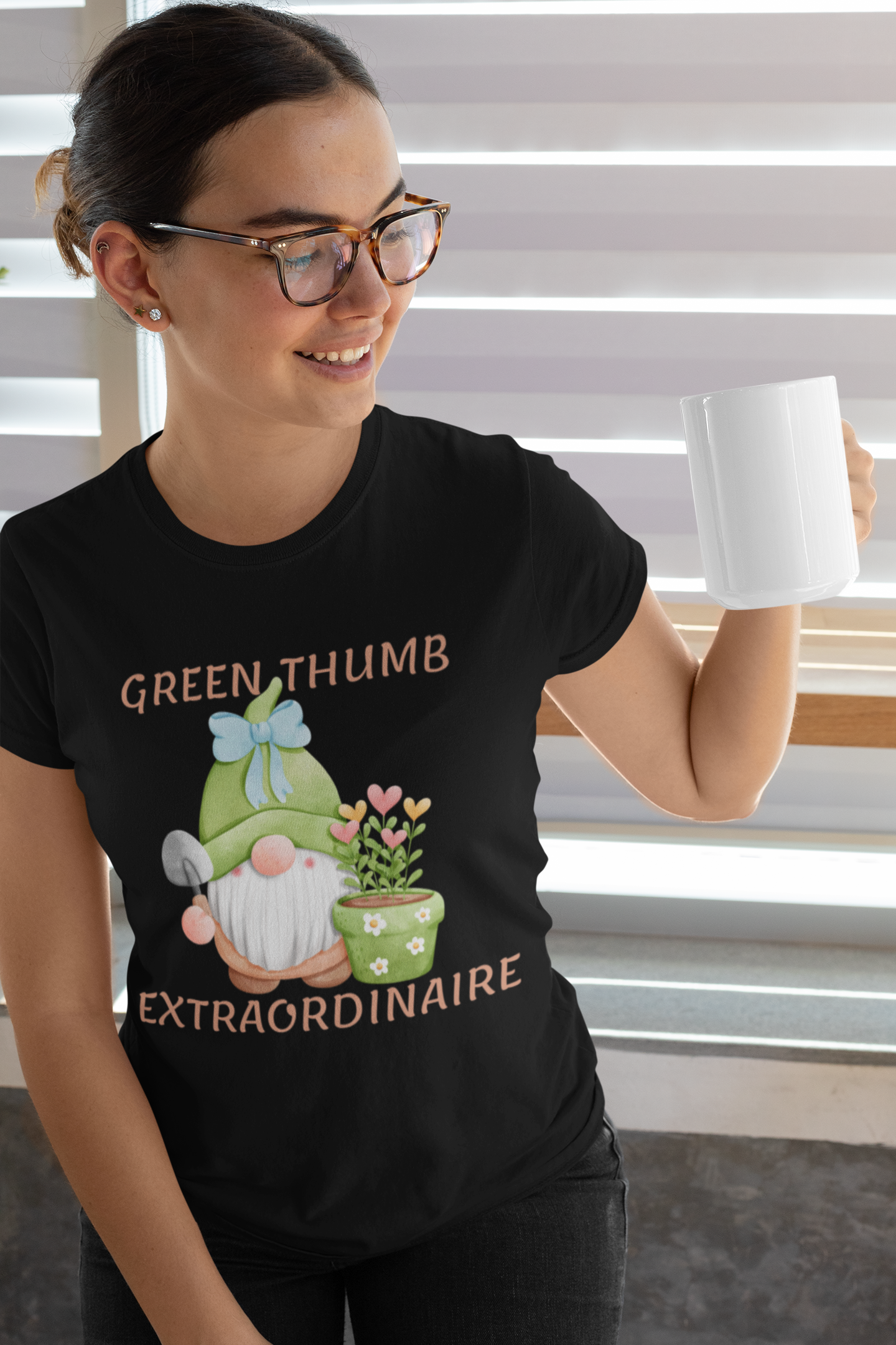 GREEN THUMB EXTRAORDINAIRE T-SHIRT GARDENING LOVER TSHIRT GARDEN LOVER T SHIRT GNOMES T-SHIRT