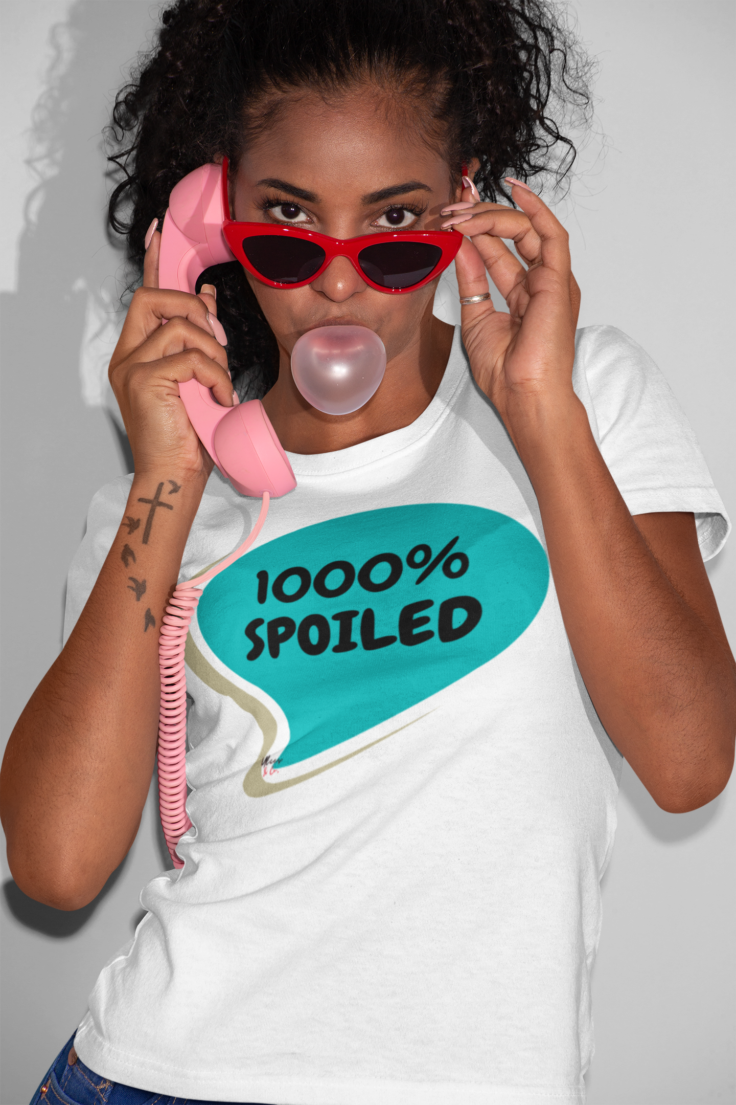 1000% SPOILED TEE FUNNY GIFT FUNNY SAYING T-SHIRT GIFT SARCASTIC SAYING SHIRT GIFT SARCASM TEE GIFT T SHIRT 1000% SPOILED IN SPEECH BUBBLE TSHIRT