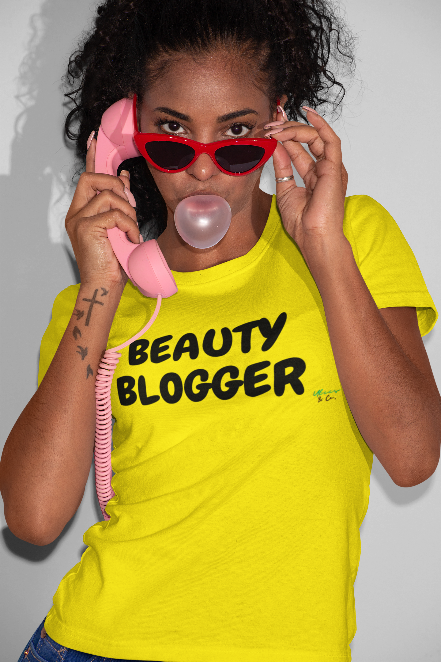 BEAUTY BLOGGER T-SHIRT TEXT ONLY GRAPHIC UNISEX TSHIRT FUNNY SAYINGS T SHIRT SARCASTIC SAYINGS T-SHIRT FOODIE SHIRTS SARCASM TEES GIFTS FOR WOMEN GIFT FOR MEN